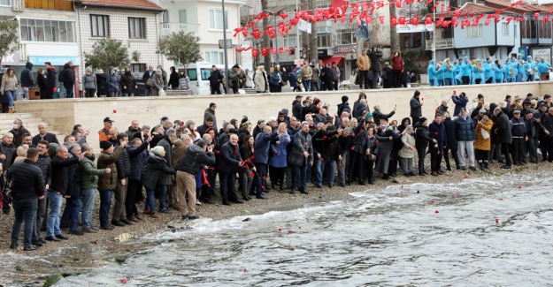 Göç yolunda ölenler Mudanya'da  anıldı