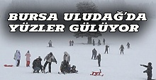 Bursa Uludağ'da sevindiren kar
