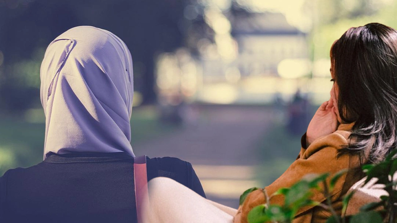 Basortusu Kullanimi Yuzde 70Den Yuzde 50Nin Altina Dustu Peki Ama Niye Basortulu Sibel Aslan Yazdi Grcx